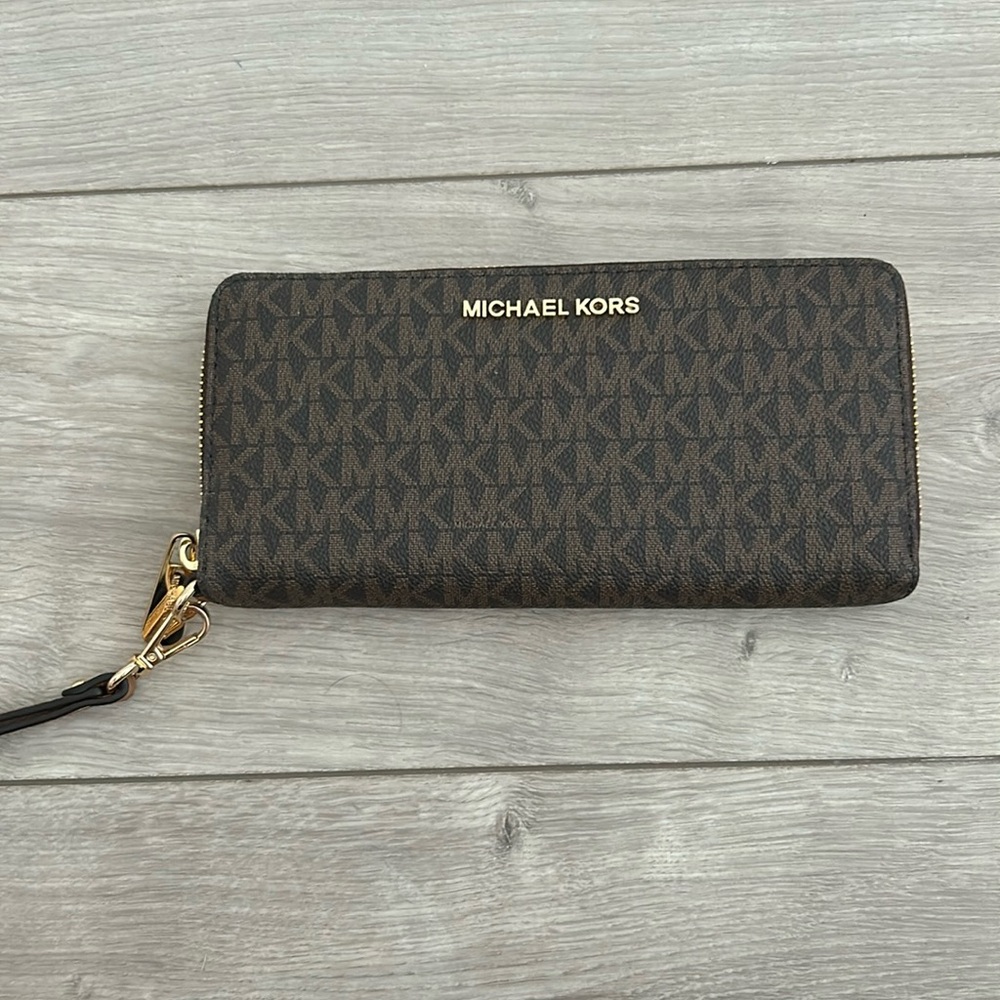 Michael Kors Large Wallet